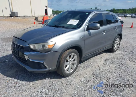 2016 Mitsubishi Outlander Sport 2.0 Es z USA, uszkodzony, nr VIN JA4AP3AUXGZ023014